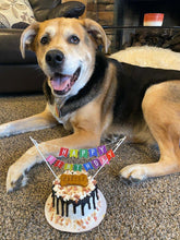 Load image into Gallery viewer, Cookie Crumble Cake