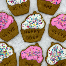 Load image into Gallery viewer, Dog Treat Cupcakes